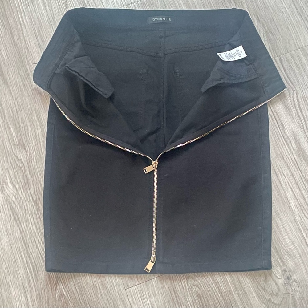 DYNAMITE BLACK STRETCH PENCIL FRONT ZIPPER SKIRT SIZE M - Picture 4 of 10